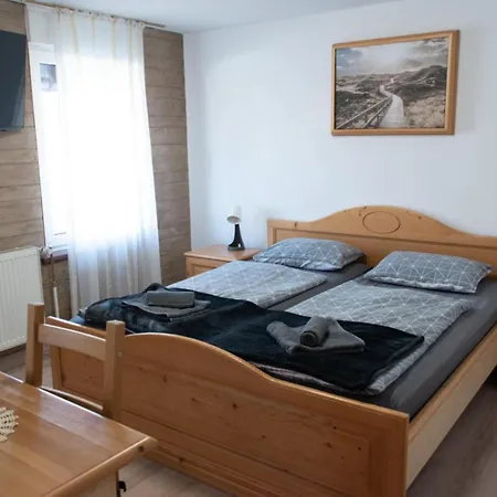 Hisa Bistrica בית אירוח *